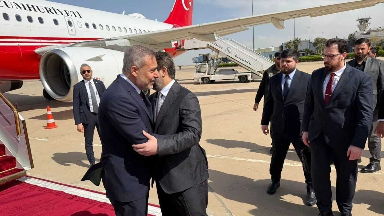 Suriye Dosyasinda Sok Zirve Ankara Kiev ve Sam Temasi 2