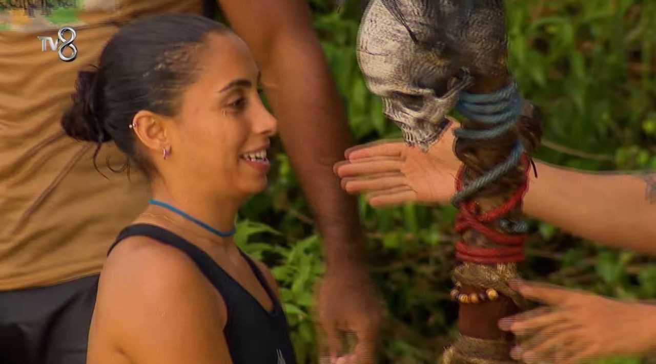 Survivor’da Şok Gece: Eleme Pota Belli Oldu 12 Survivorda Sok Gece Eleme Pota Belli Oldu 13