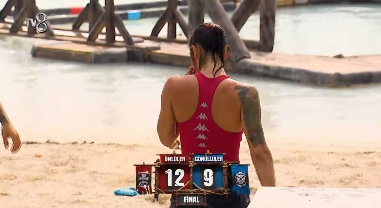 Survivor’da Şok Gelişme: Ünlüler Kazandı, Sude İsyan Etti 3 Survivorda Sok Gelisme Unluler Kazandi Sude Isyan Etti 4