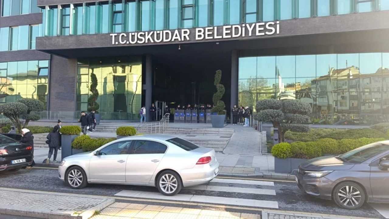Üsküdar Belediyesi'nde Şok Operasyon: Gözaltılar Var 2 Uskudarda Renk Kodlu Ruhsat Iddiasi 20 Gozalti 3