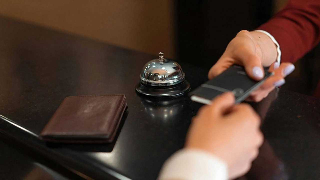 Emsal Darbe: Otel Ayrımcılıktan Ağır Cezayı Yedi 4 Ayrimcilik Zinciri Kirildi TIHEKten Emsal Ceza 5