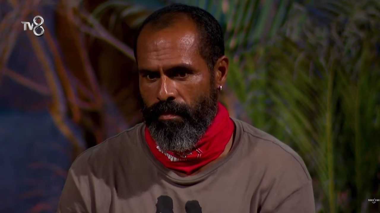 Bayhan Survivor’a Veda Etti, Konseyde Gerilim Tırmandı 12 Bayhan Survivora Veda Etti Konseyde Gerilim Tirmandi 13
