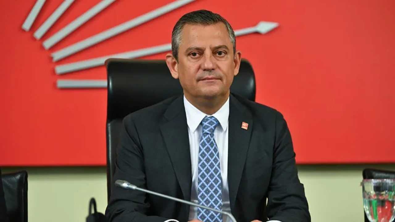 CHPde Ozele Ezici Destek 95 Oyla Yeniden Grup Baskani 6