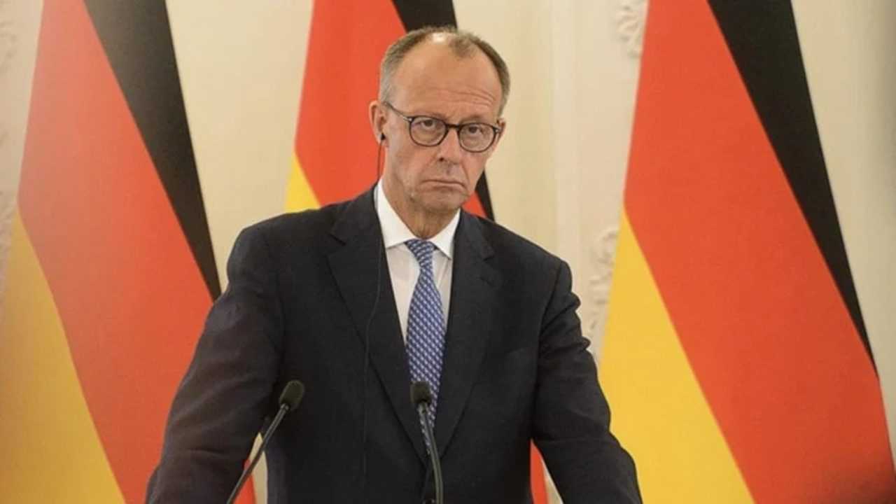 Cdu’da Deprem Senaryosu: Merz’in Koltuğu Sallanıyor 1 Cduda Deprem Senaryosu Merzin Koltugu Sallaniyor 2
