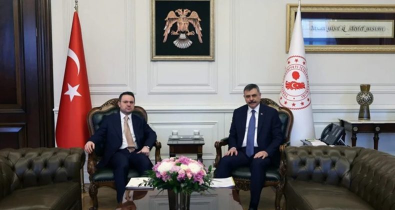 Dijital Tuzaklara Karşı Devletten Tek Yürek Mücadele