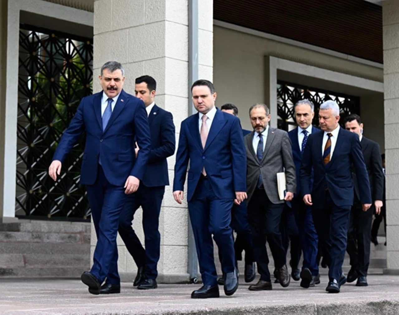 Dijital Tuzaklara Karşı Devletten Tek Yürek Mücadele 1 Dijital Tuzaklara Karsi Devletten Tek Yurek Mucadele 2