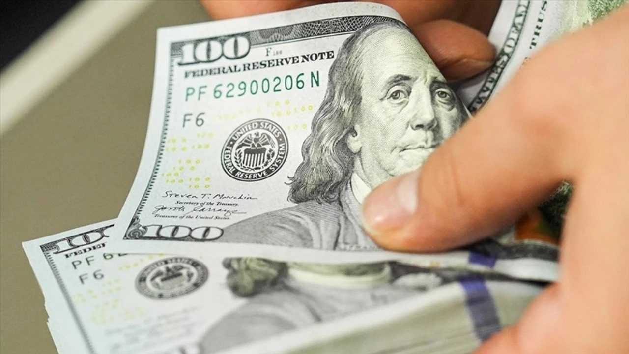 Dolar ve Euro Güne Yükselişle Başladı 1 Dolar ve Euro Gune Yukselisle Basladi 2
