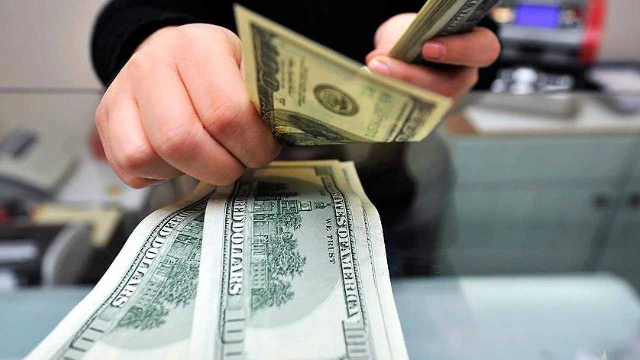 Dolar ve Euro Güne Yükselişle Başladı 2 Dolar ve Euro Gune Yukselisle Basladi 3