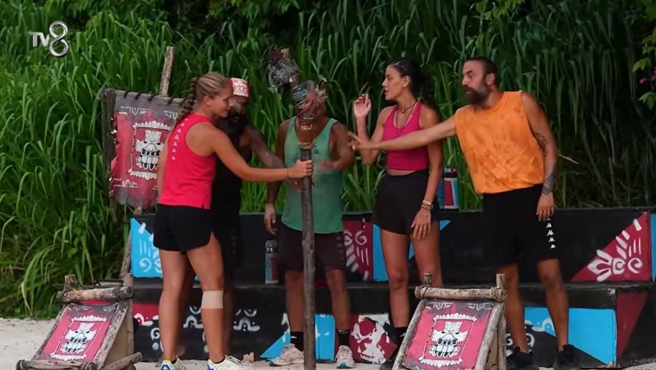 Final Öncesi Survivor’da Gerilim Zirveye Ulaştı 8 Final Oncesi Survivorda Gerilim Zirveye Ulasti 9
