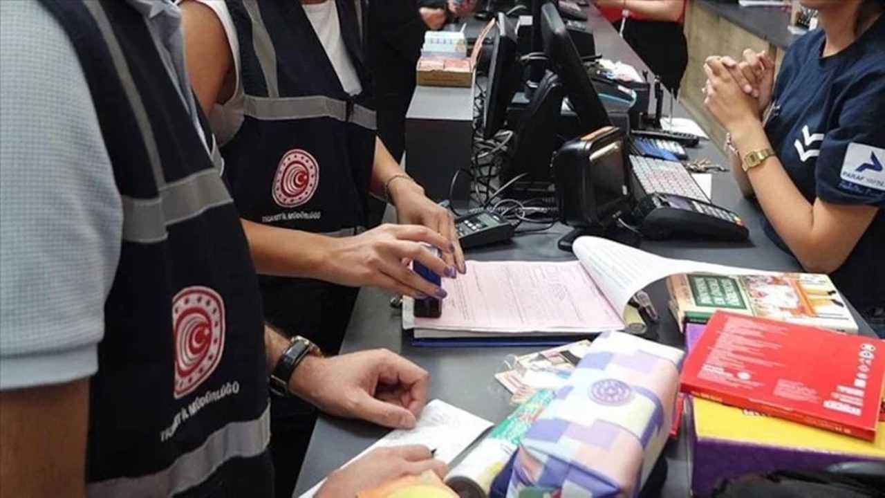 Haksız Kazanca Geçit Yok: Ticaret Bakanlığı Rekor Ceza Kesti 1 Haksiz Kazanca Gecit Yok Ticaret Bakanligi Rekor Ceza Kesti 2