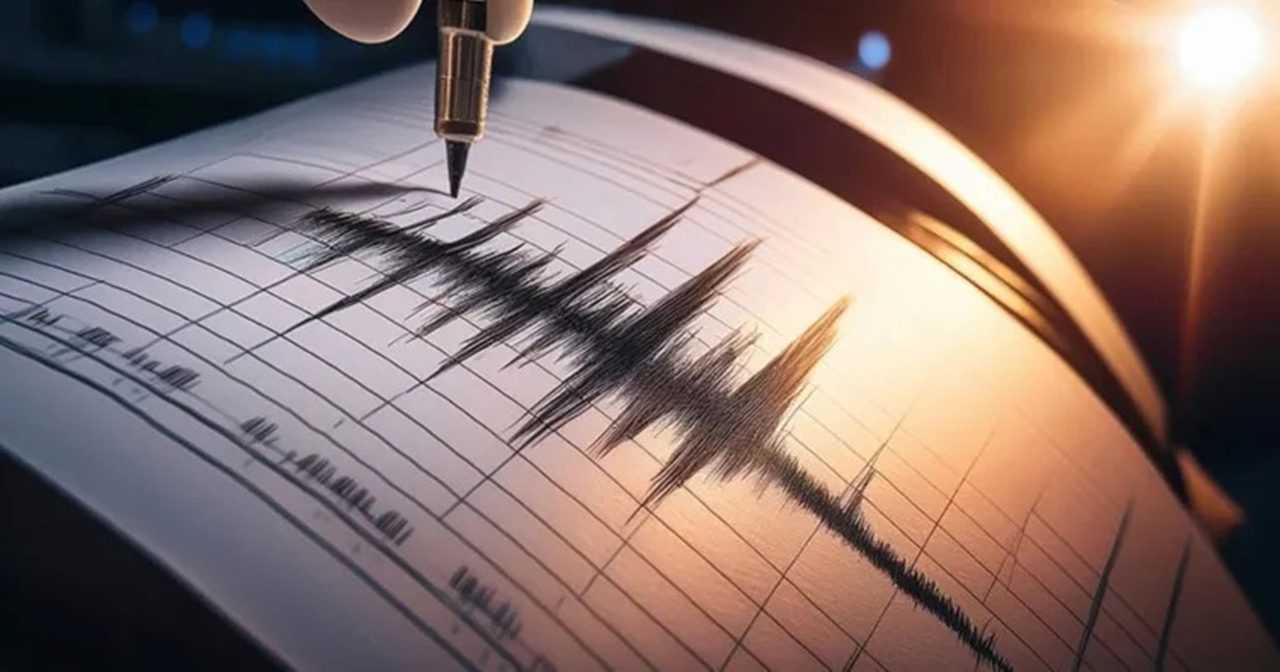 İran’da Peş Peşe Depremler Endişe Yarattı 1 Iranda Pes Pese Depremler Endise Yaratti 2
