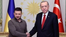 Kiev’den Atina’ya Fren: Türkiye Dengesi Masayı Dağıttı