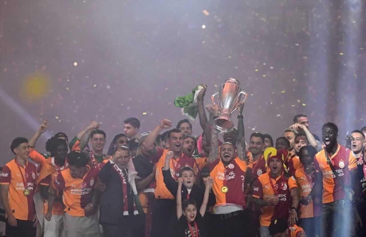 Sonsuz Coşku: RAMS Park’ta Galatasaray’dan Tarihi Gece 5 Sonsuz Cosku RAMS Parkta Galatasaraydan Tarihi Gece 6