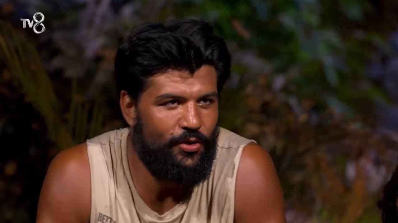 Survivor'da: Barış Gitti, Beyza Parladı, Mavi Takım Kazandı 18 Survivorda Baris Gitti Beyza Parladi Mavi Takim Kazandi 19