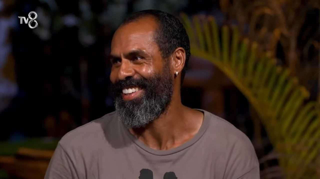 Survivor'da: Barış Gitti, Beyza Parladı, Mavi Takım Kazandı 20 Survivorda Baris Gitti Beyza Parladi Mavi Takim Kazandi 21