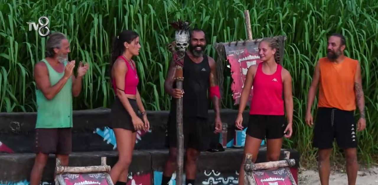 Survivor’da Potaya Giden İsim Şaşırttı! Tansiyon Yükseldi 8 Survivorda Potaya Giden Isim Sasirtti Tansiyon Yukseldi 9