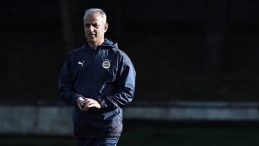 Teklif Yok Diyen Kartal’dan Fenerbahçe Vurgusu