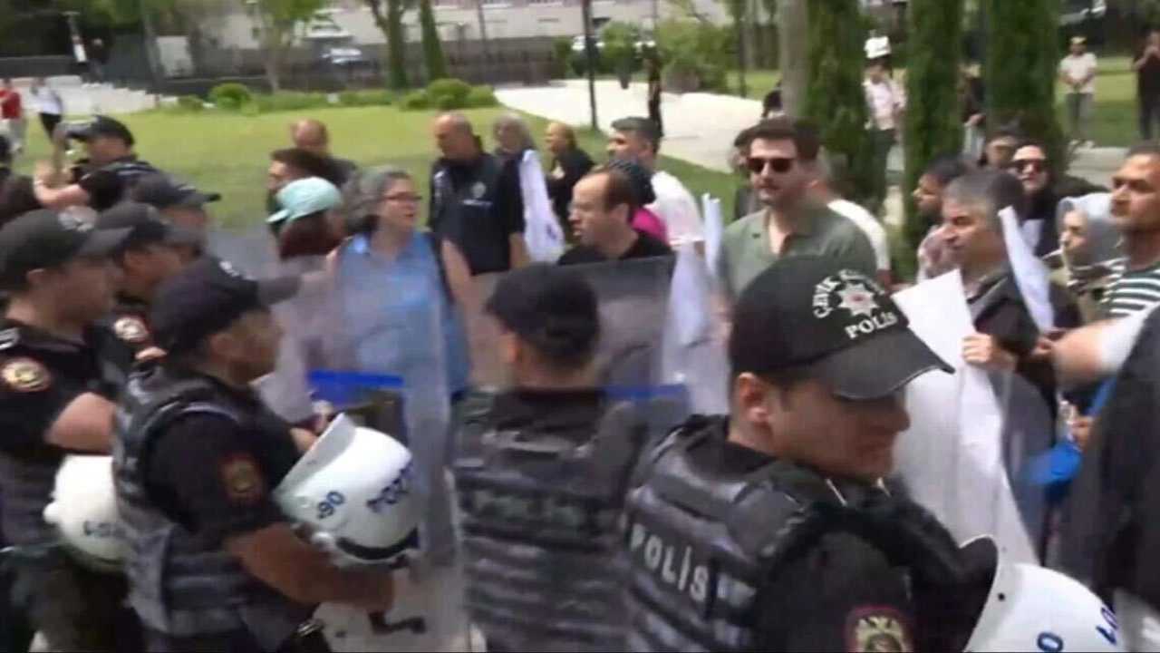 Ankarada Ogretmenlere Mudahale 41 Gozalti 2