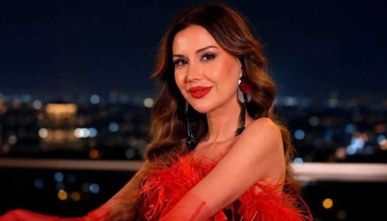 Dilan Polat Sosyal Medyaya Farklı Döndü 1 Dilan Polat Sosyal Medyaya Farkli Dondu 2