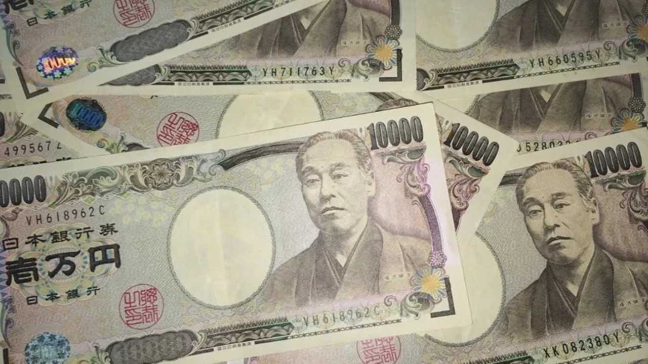 Euro ve Yen Gerilerken Dolar Gucune Guc Katiyor 4
