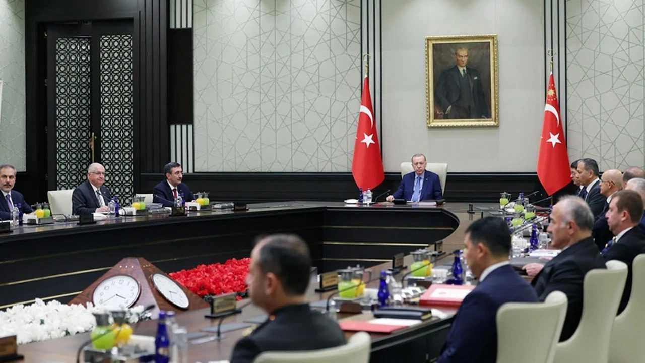 Gözler Beştepe’de Kritik Zirve Toplantısında 1 Gozler Bestepede Kritik Zirve Toplantisinda 2