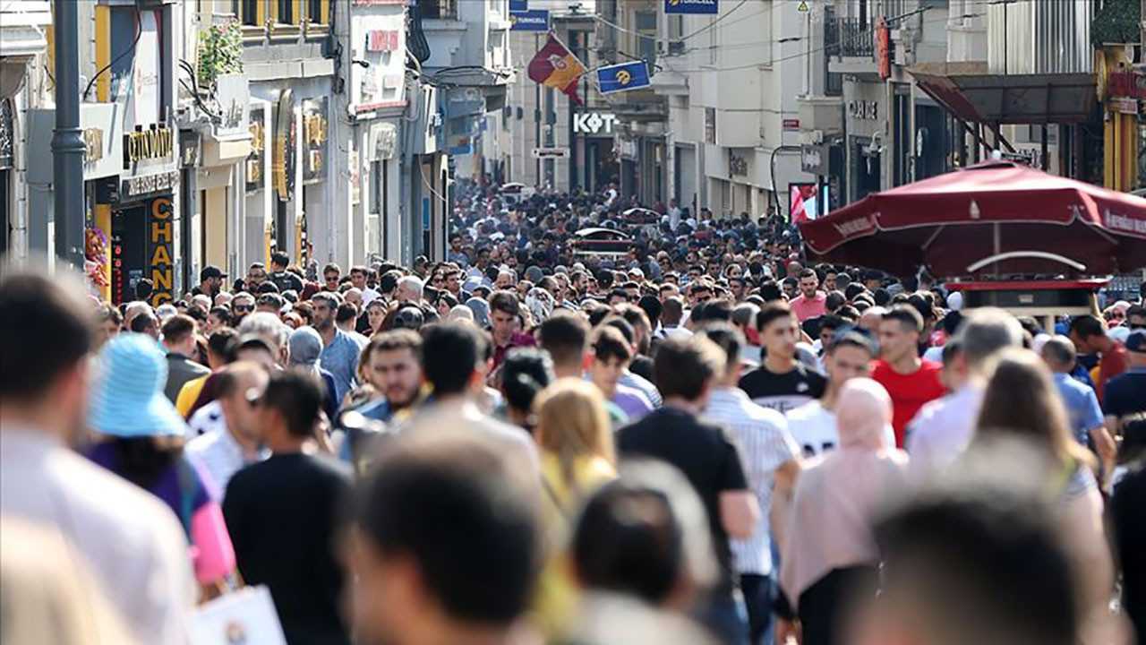Istihdam Dustu Isgucunde Alarm Veren Gerileme 5