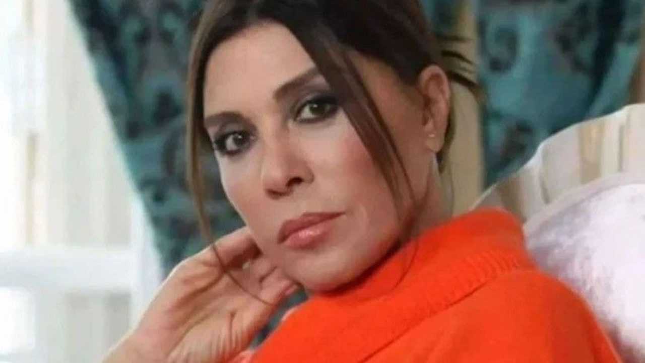 Nebahat Cehre Kirisikliklarimi Seviyorum 8