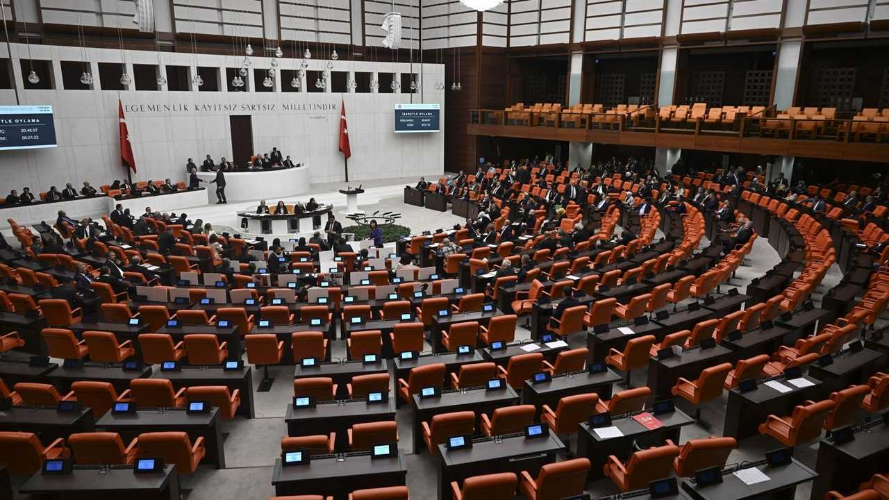 TBMM'de Kritik Dokunulmazlık Süreci: Gözler Karma Komisyonda 3 TBMMde Kritik Dokunulmazlik Sureci Gozler Karma Komisyonda 4