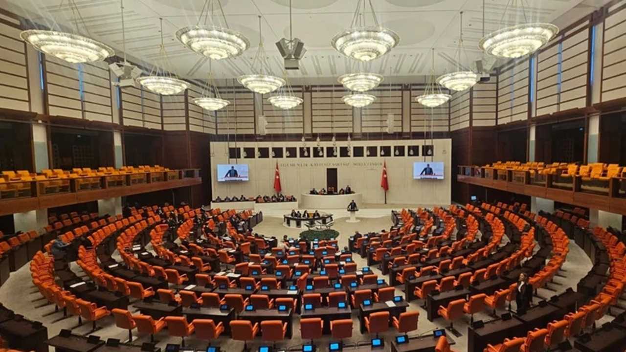 TSK ve Yargıda Yeni Dönem Meclis’te 3 TSK ve Yargida Yeni Donem Mecliste 4