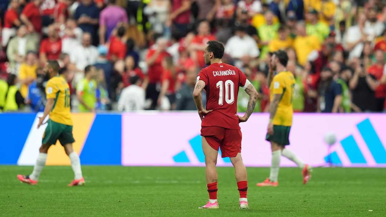 Top Bizde, Gol Rakipte: Türkiye Avustralya’ya Takıldı 3 Top Bizde Gol Rakipte Turkiye Avustralyaya Takildi 4