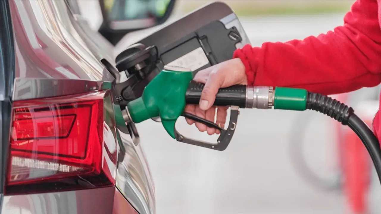 Akaryakıta Dev Zam! Benzin ve Motorin Fiyatları Güncellendi 5 Akaryakita Dev Zam Benzin ve Motorin Fiyatlari Guncellendi 6
