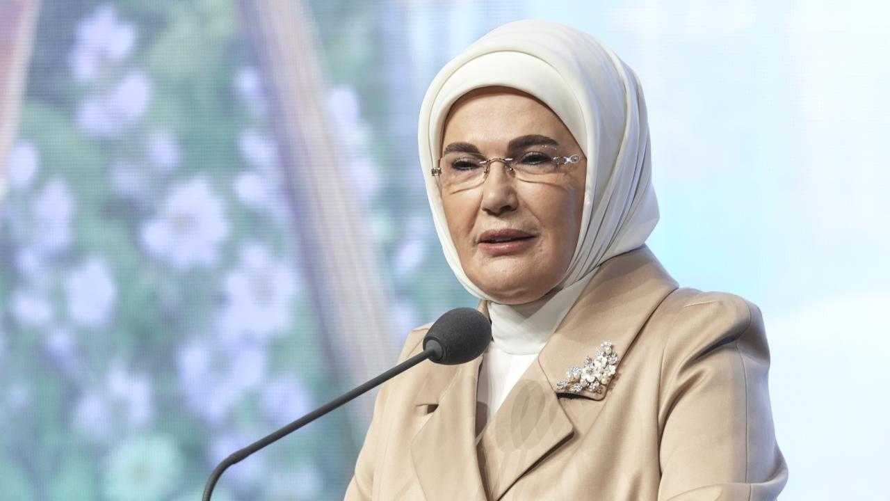 Ankara'da Kritik Zirve: Lider Eşleri Aynı Masada 2 Ankarada Kritik Zirve Lider Esleri Ayni Masada 3