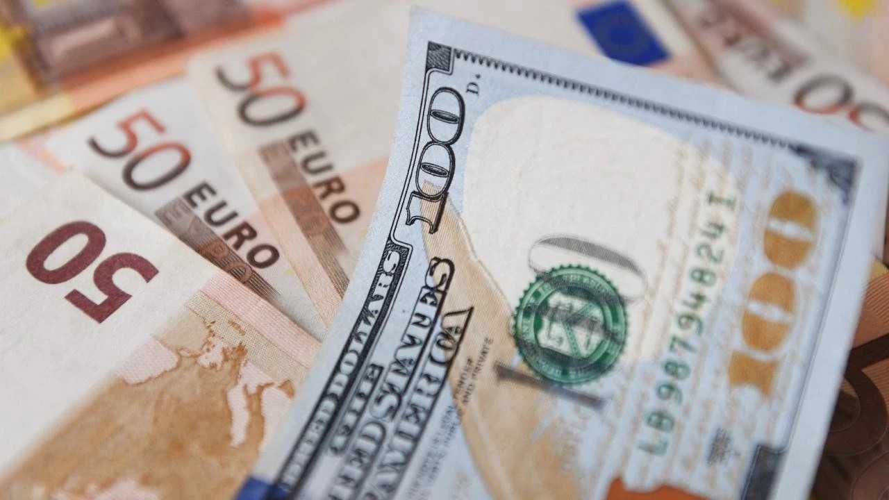 Dolar Durmuyor! Haftaya Yükselişle Başladı 1 Dolar Durmuyor Haftaya Yukselisle Basladi 2