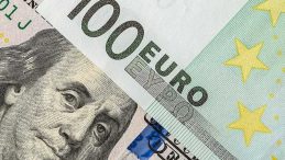 Dolar/TL’de Dalgalı Seyir Devam Ediyor