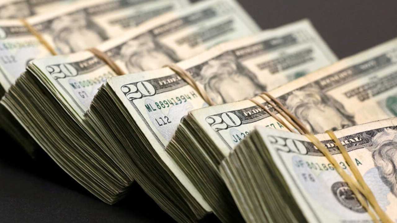 Dolar/TL'de Dalgalı Seyir Devam Ediyor 1 Dolar TLde Dalgali Seyir Devam Ediyor 2