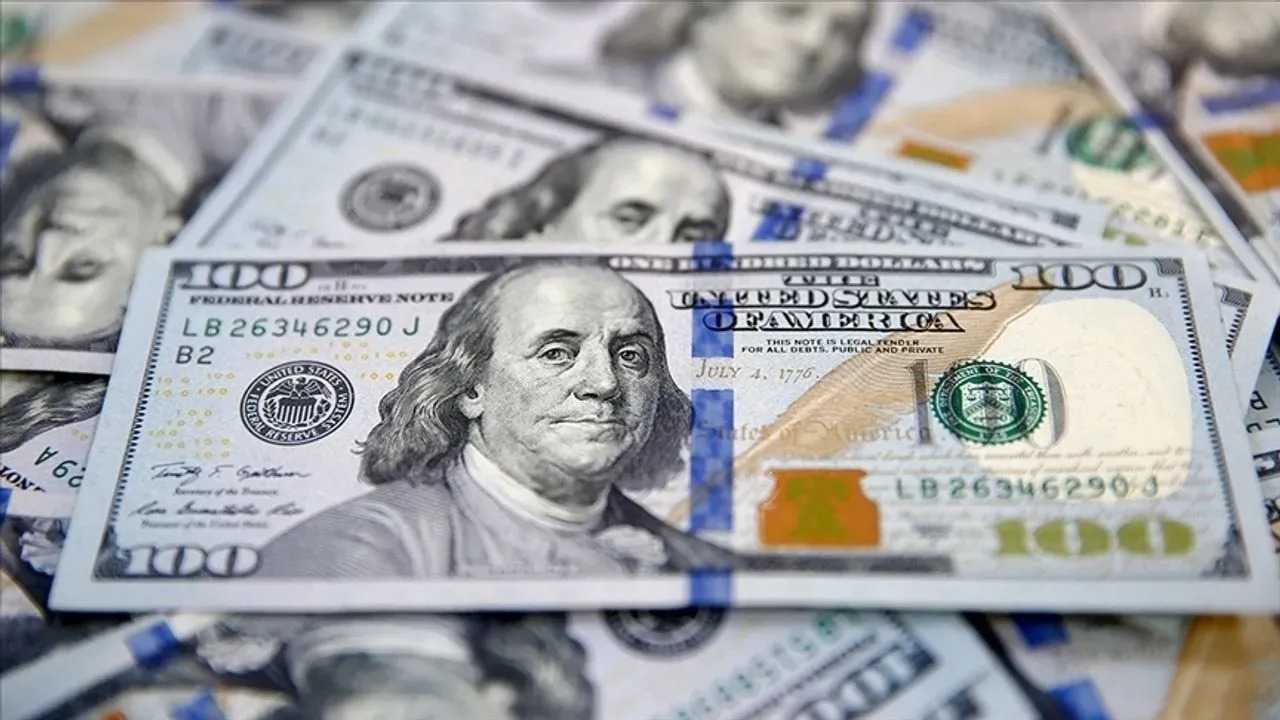 Dolar ve Euro Haftaya Hangi Seviyeden Başladı? 1 Dolar ve Euro Haftaya Hangi Seviyeden Basladi 2
