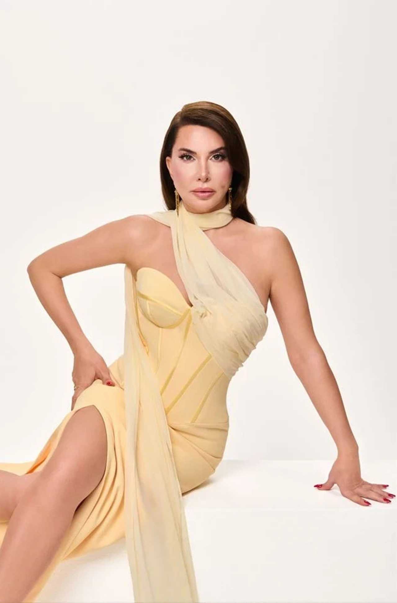 Ebru Yaşar'ın Yeni Projesi Nefes Kesti 1 Ebru Yasarin Yeni Projesi Nefes Kesti 1