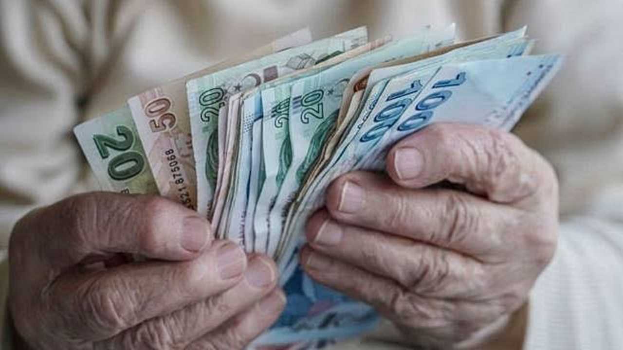 Emeklilere Büyük Müjde! Fark Ödemesi Başlıyor 2 Emeklilere Buyuk Mujde Fark Odemesi Basliyor 3