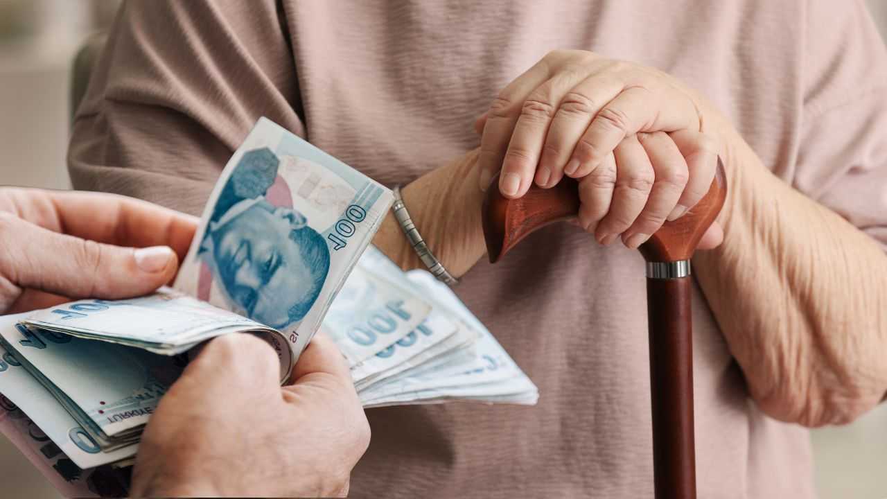 Emeklilere Büyük Müjde! Fark Ödemesi Başlıyor 5 Emeklilere Buyuk Mujde Fark Odemesi Basliyor 6
