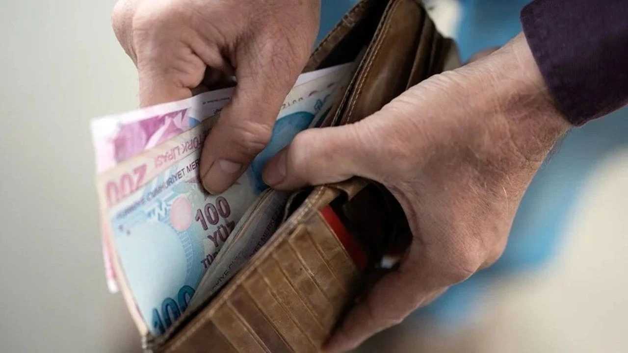 Emeklilere Büyük Müjde! Fark Ödemesi Başlıyor 6 Emeklilere Buyuk Mujde Fark Odemesi Basliyor 7