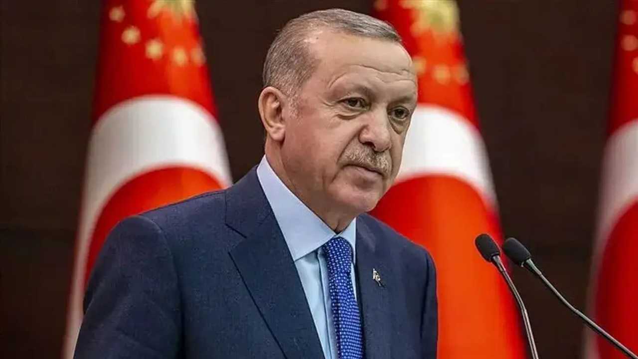 Erdoğan: Milletimizin Direnişi Darbe Girişimini Tarihe Gömdü 3 Erdogan Milletimizin Direnisi Darbe Girisimini Tarihe Gomdu 4
