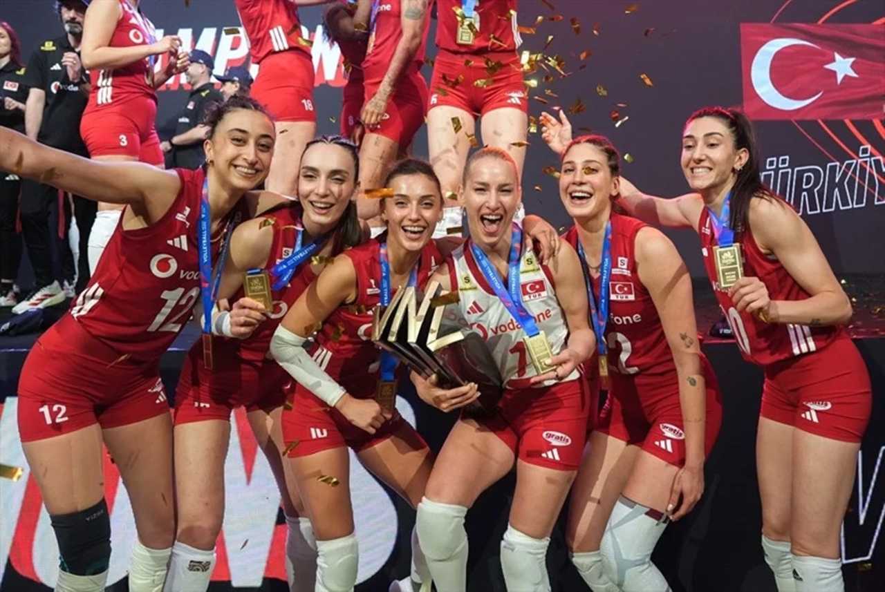 Filenin Sultanları Tarih Yazdı, Rekor Ödülün Sahibi Oldu 5 Filenin Sultanlari Tarih Yazdi Rekor Odulun Sahibi Oldu 6