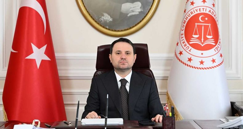 Gürlek’ten Çok Konuşulacak FETÖ Açıklaması