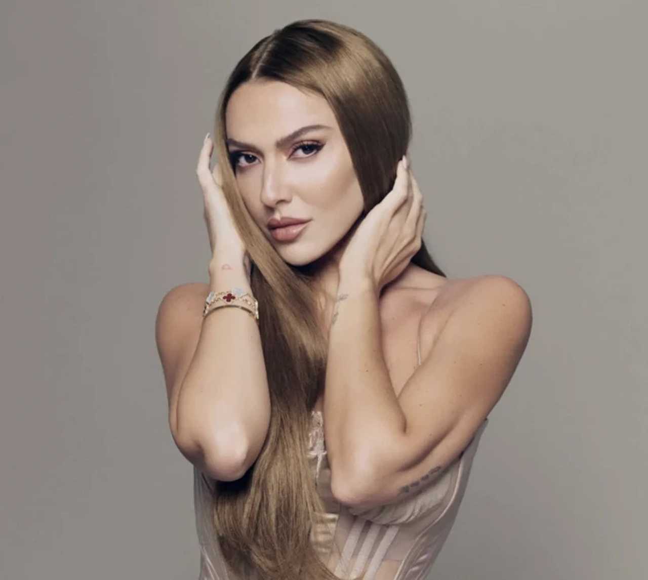 Hadise’den Duygusal Annelik İtirafı 1 Hadiseden Duygusal Annelik Itirafi 2