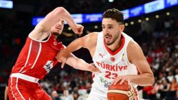 Milli Takım Tempoyu Artırdı, Rakibini Devirdi