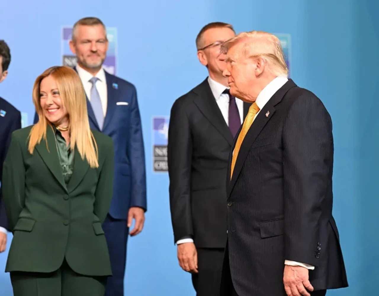 NATO Liderlerinden Cok Konusulan Hareketler 3