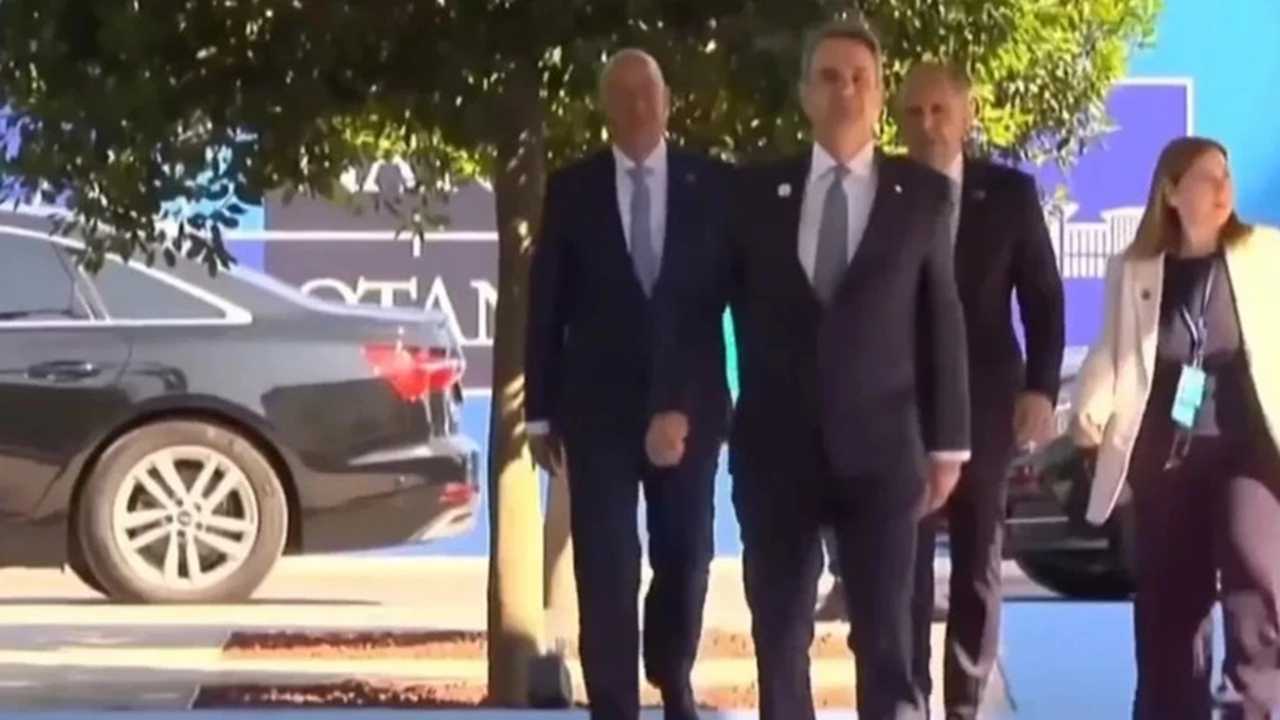 NATO Liderlerinden Cok Konusulan Hareketler 5