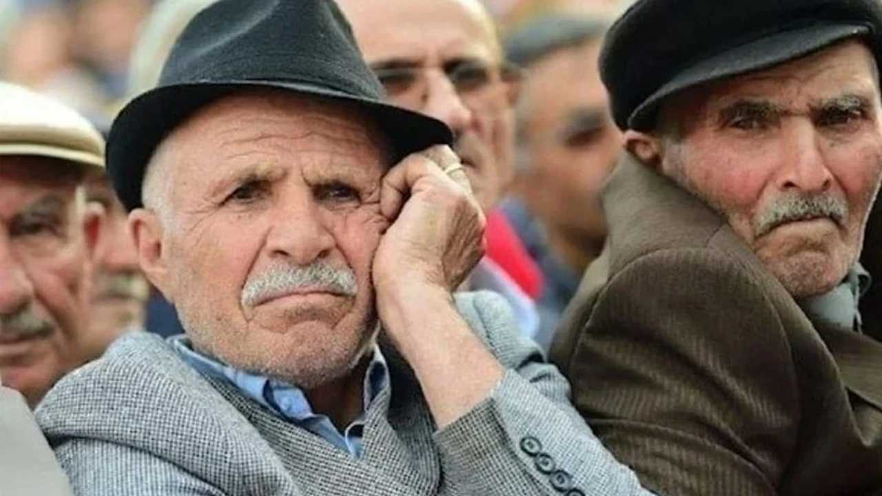 SGK Duyurdu: Milyonlarca Emekliye Zam Farkı Ödemesi Başlıyor 3 SGK Duyurdu Milyonlarca Emekliye Zam Farki Odemesi Basliyor 4
