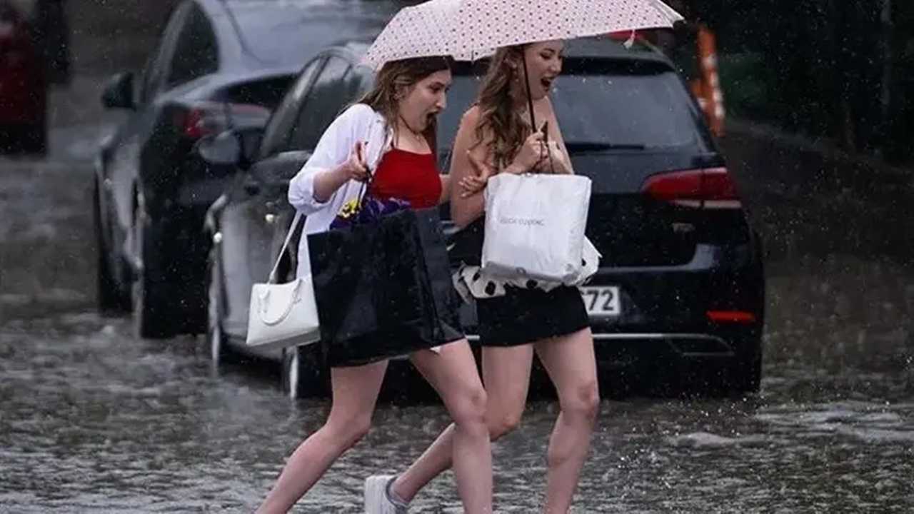 Turkiyede Hava Alarmi Kuvvetli Saganak Icin Kritik Uyari 6