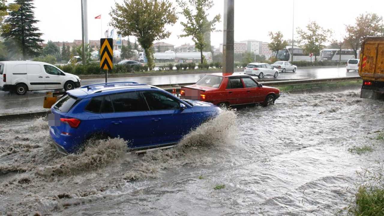 Turkiyede Hava Degisiyor Kuvvetli Yagis ve Firtina Uyarisi 2